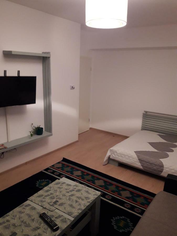 Apartament. Anida * Braşov